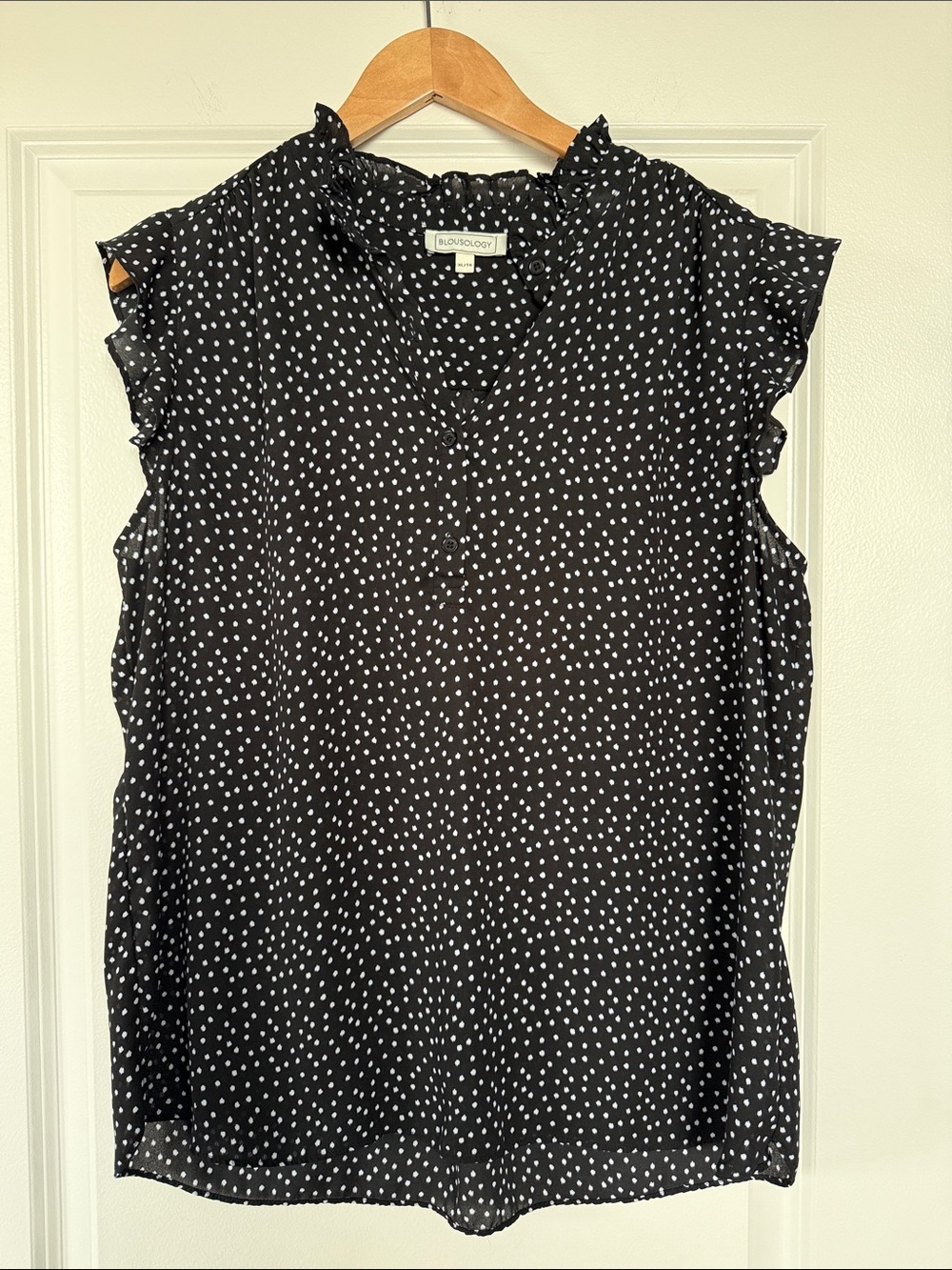 Black & White Polka Dot Ruffle Sleeve